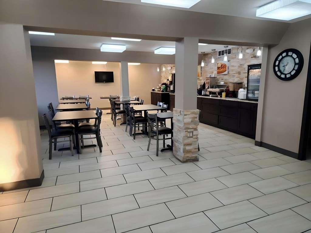 Quality Inn Middleburg Heights Restaurang bild